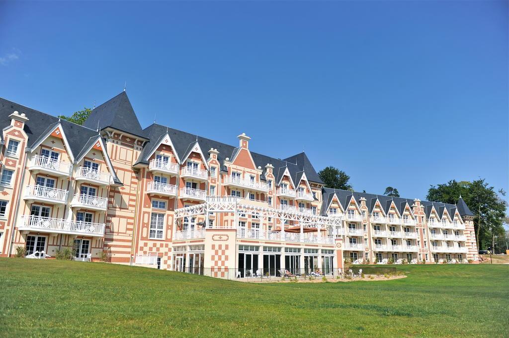 Residence B'O Cottage - B'O Resort Thermal & Spa Bagnoles de l'Orne Normandie Exteriör bild